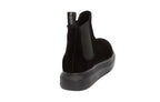 (WMNS) Alexander McQueen Hybrid Chelsea Boot 'Black Suede' 586398WHXK61000 #