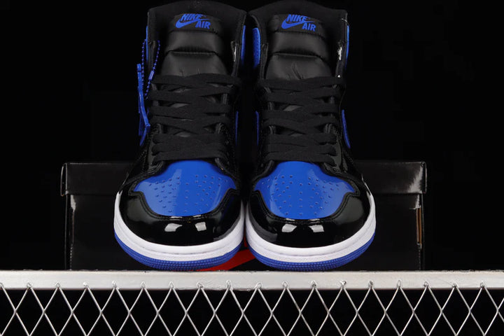 Air Jordan 1 Retro High Royal Blue