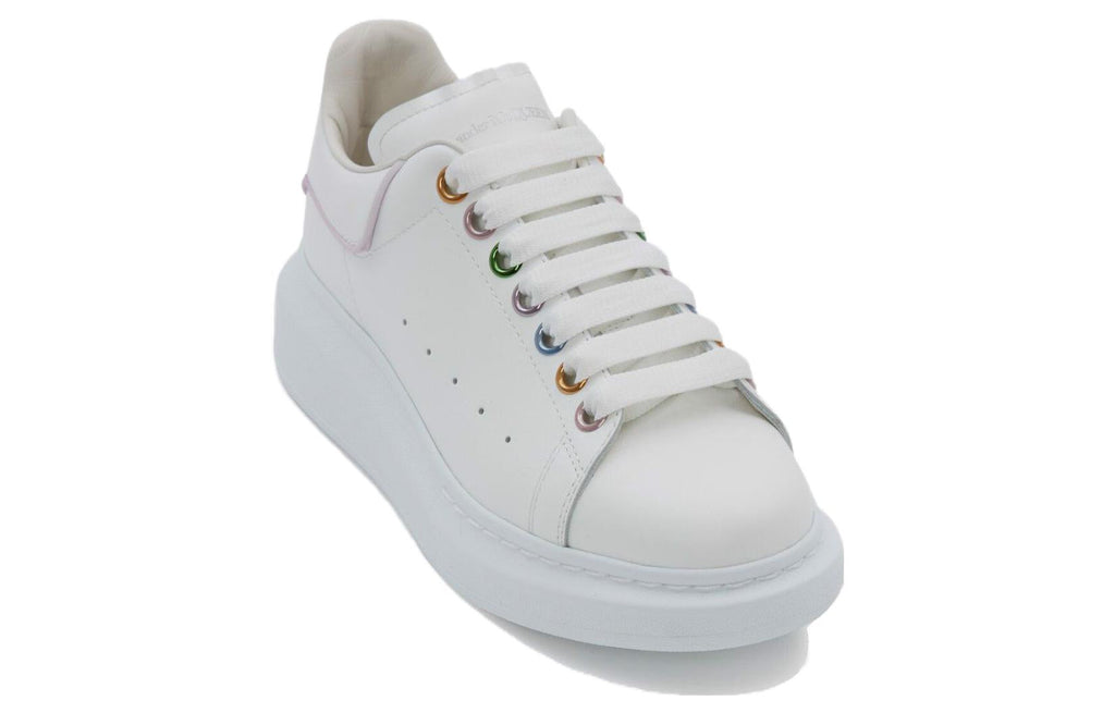 (WMNS) Alexander McQueen Oversized Sneakers 'White Metalic Eyelets' 685671WIB9W9035 #
