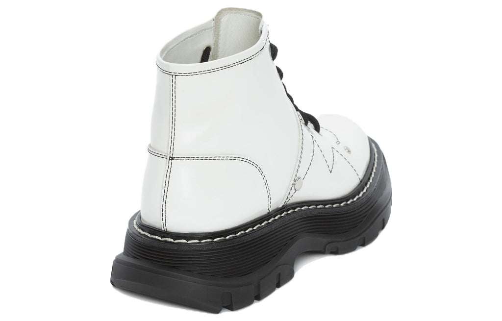(WMNS) Alexander McQueen Tread Slick Boot 'Ivory Black' 595469WHQSG9089 #