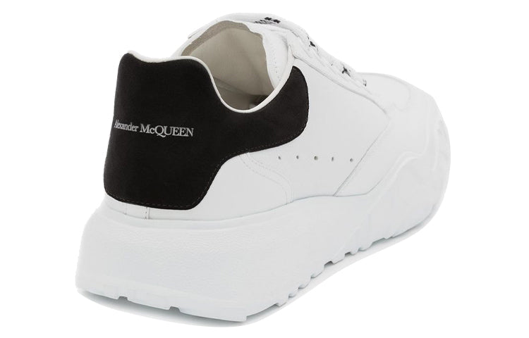 (WMNS) Alexander McQueen Court Trainer 'White Black' 633915WHZ969061 #