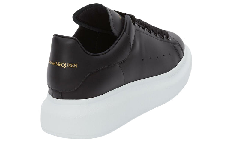 (WMNS) Alexander McQueen Oversized Sneaker 'Black' 553770WHGP01000 #