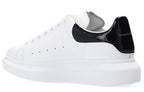 (WMNS) Alexander McQueen Oversized Sneaker 'White Black' 553770WHXMY9061 #