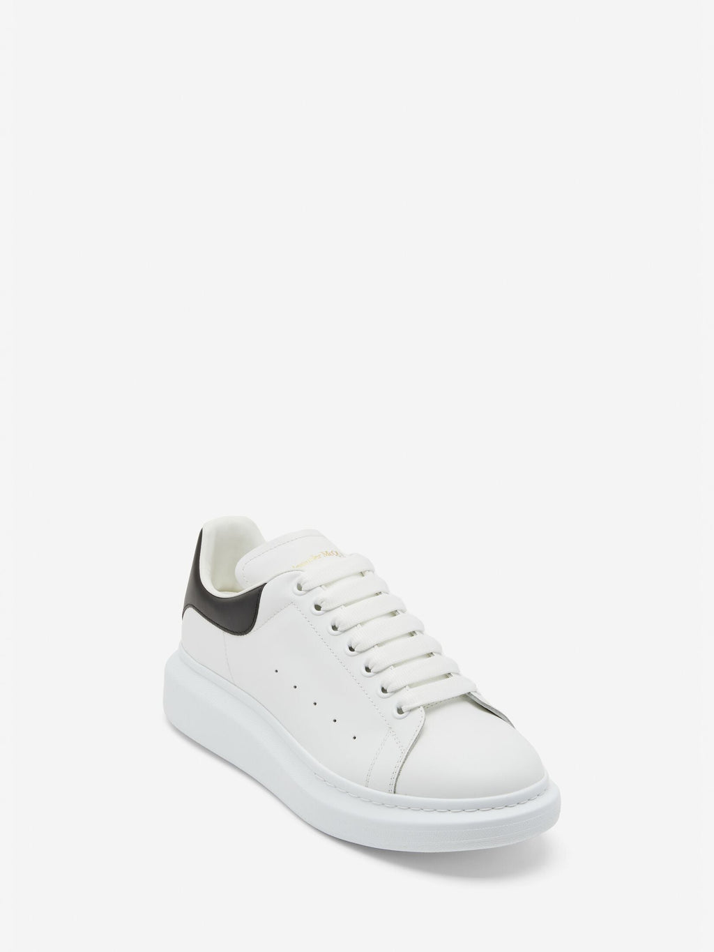 Men's Oversized Sneaker in White/black