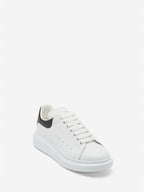 Men's Oversized Sneaker in White/black