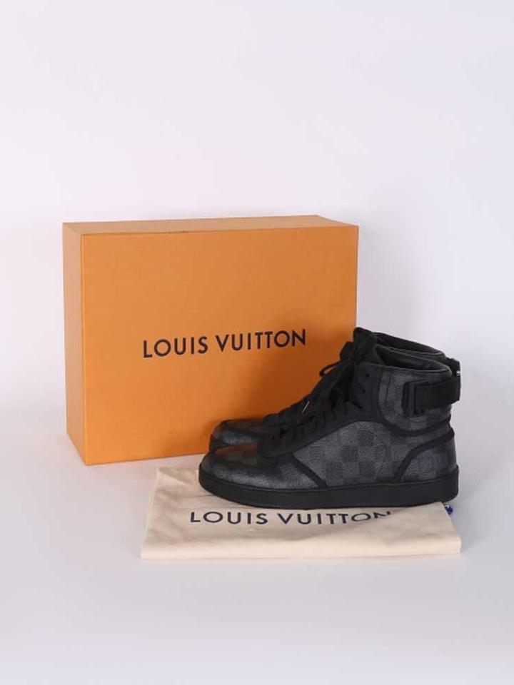 LOUIS VUITTON - SNEAKER