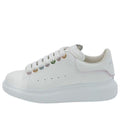 (WMNS) Alexander McQueen Oversized Sneakers 'White Metalic Eyelets' 685671WIB9W9035 #