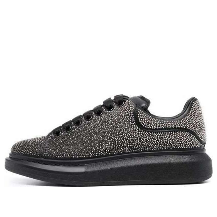 Alexander McQueen Oversized Sneaker 'Studded Black' 662648WIAB41012 #