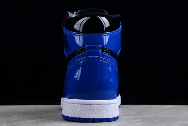 Air Jordan 1 Retro High Royal Blue